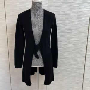 Elegant black cashmere